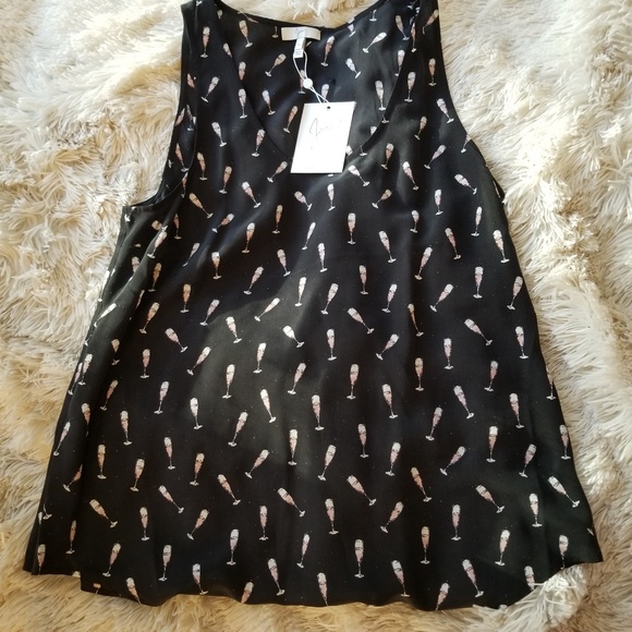 Joie Tops - NWT Joie silk champagne flute print sleeveless top
